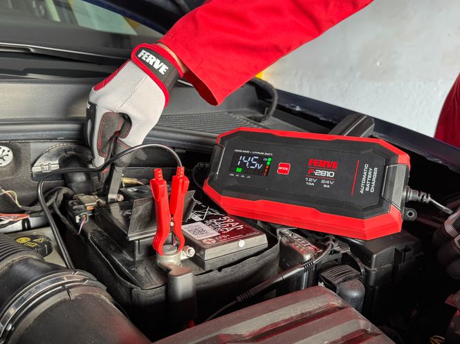 Hovedbilde Ferve MODERNE BATTERILADER ...